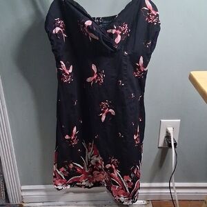 Elegant Black and Pink Floral Midi Dress